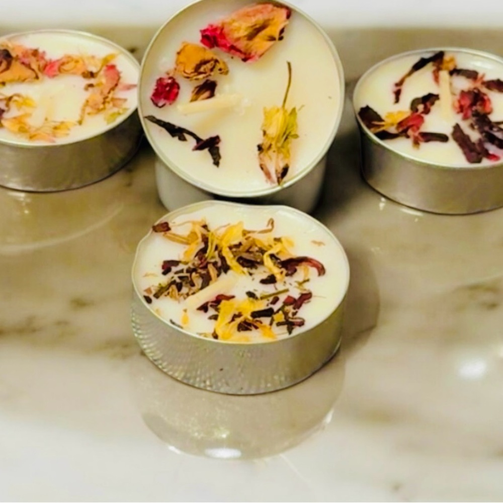10 Scented Candles